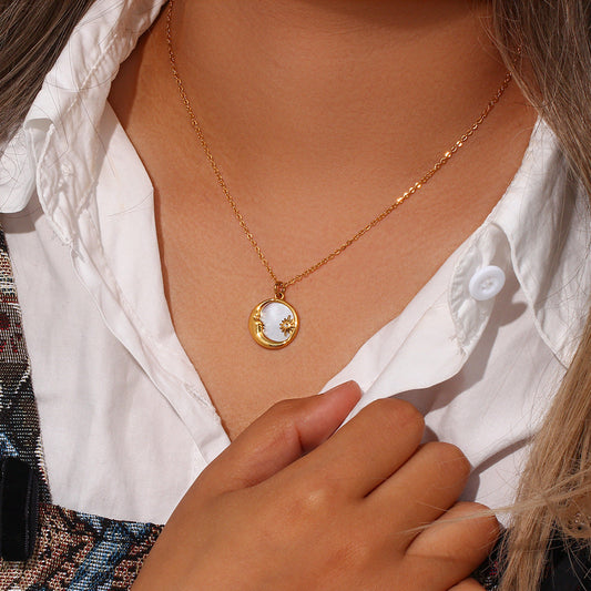 The Captivating Shell Moon Necklace: A Versatile Accessory for Everyday Elegance