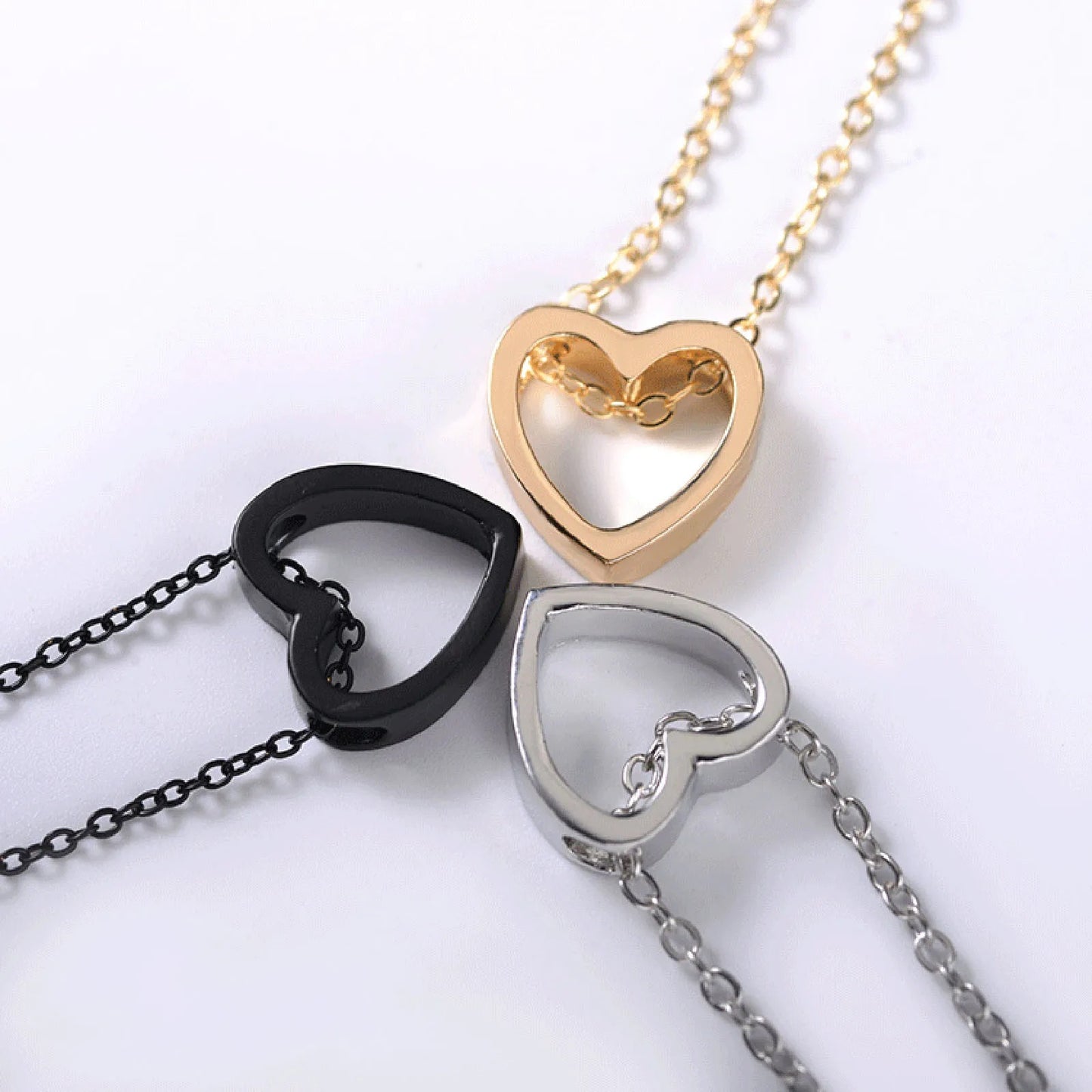 Rose Gold Love Heart Pendant Necklace – Romantic Gift for Her